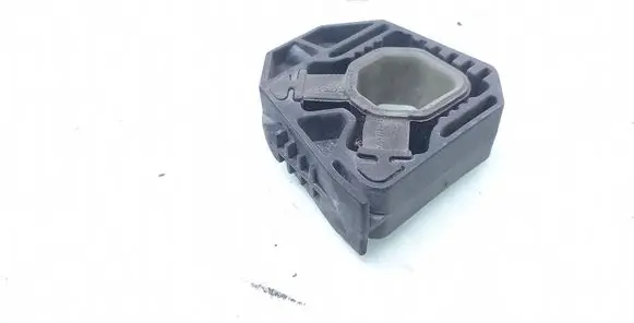 Volkswagen PASSAT B6 Radiator mount bracket 1Z0121367B
