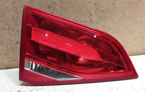 Audi A4 S4 B8 8K Tailgate rear/tail lights 8K5945093D