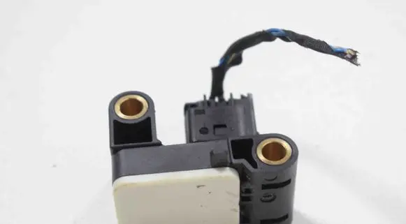 BMW 1 E81 E87 Airbag deployment crash/impact sensor 6956485