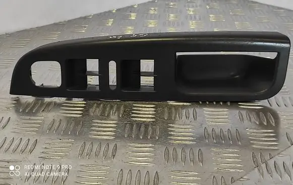 Volkswagen Golf V Front door window switch trim 1K4868049B