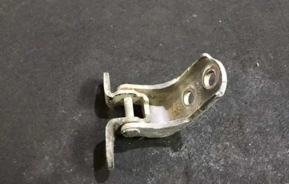 Front door upper hinge