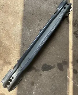 Volvo XC60 Front bumper cross member 31297692