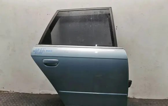 Seat Exeo (3R) Rear door
