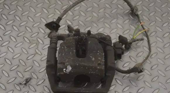 Land Rover Discovery 5 Rear brake caliper