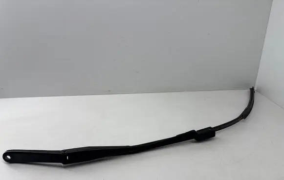 Ford Fiesta Front wiper blade arm 8A6117526AE