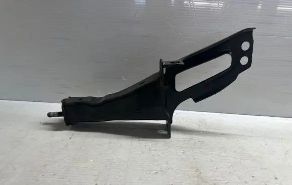 Volvo XC70 Front bumper shock/impact absorber 