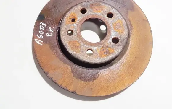 Opel Astra J Front brake disc ventiliuojamas