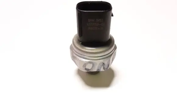Air conditioning (A/C) pressure sensor