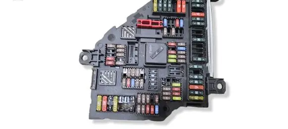 BMW 5 F10 F11 Fuse box set 317033451F