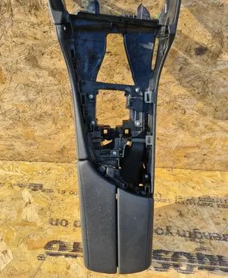 BMW 5 F10 F11 Other center console (tunnel) element
