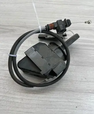 Mercedes-Benz E W210 Ignition lock 2105450008 8492M1 33000201