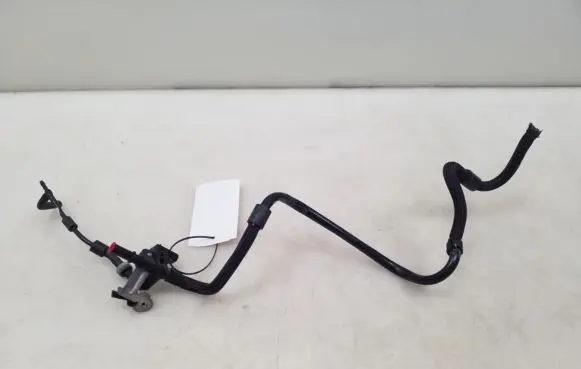 Volkswagen Golf VII Brake vacuum hose/pipe 04L129456E