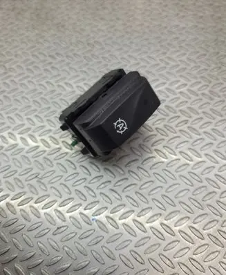 Dacia Duster Other switches/knobs/shifts 251538545R