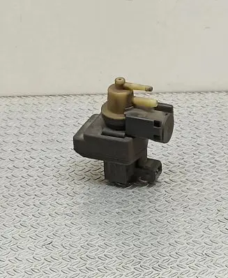 Renault Scenic II - Grand scenic II Turbo solenoid valve 8200486264 70115200