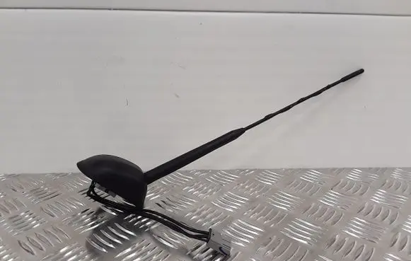 Suzuki Baleno IV Aerial GPS antenna