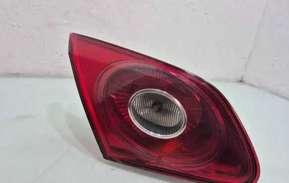 Volkswagen PASSAT CC Tailgate rear/tail lights 