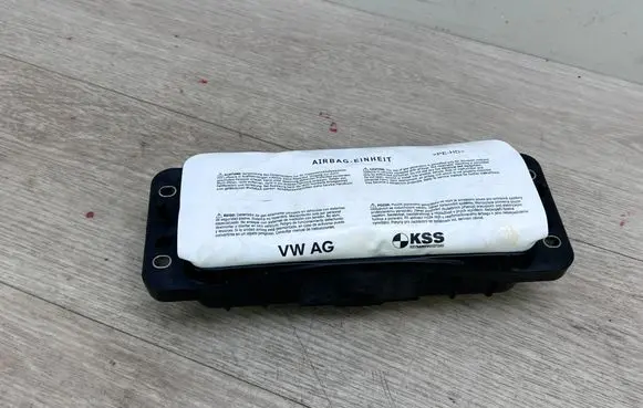 Porsche Macan (95B) Passenger airbag 95B880204