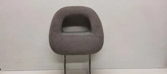 Chrysler Voyager Rear seat headrest 