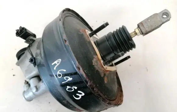 Mazda 323 Brake booster