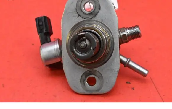 Toyota Corolla E10 In-tank fuel pump 