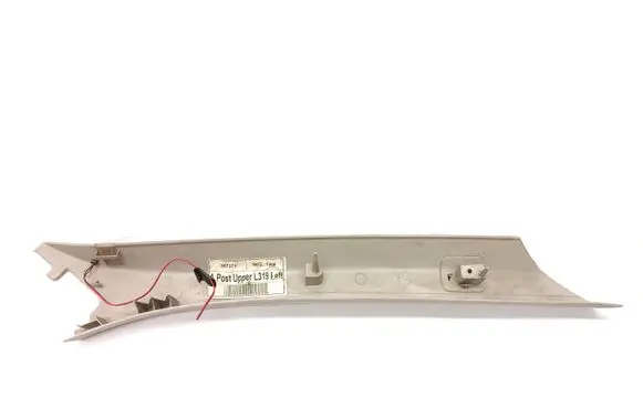 Land Rover Discovery 3 - LR3 (A) pillar trim EMB500210LUMD