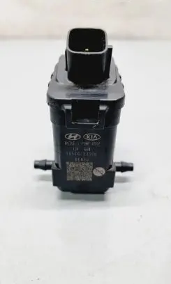 Hyundai Kona I Windscreen/windshield washer pump 985102J500