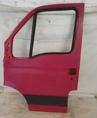 Iveco Daily 4th gen Front door