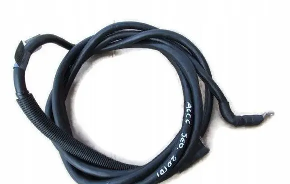 Audi A6 S6 C6 4F Positive cable (battery)