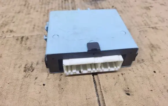 Opel Frontera B Alarm control unit/module 8973284910 TN2323D08680