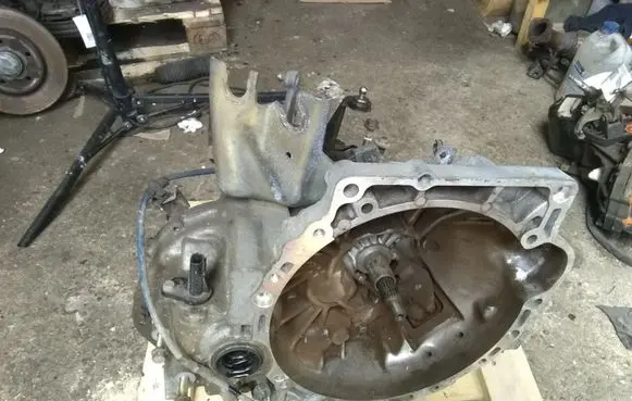Mazda 3 I Manual 5 speed gearbox 3T61201043