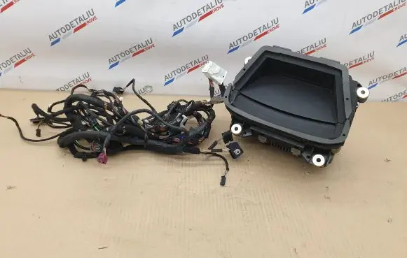 BMW 2 F46 Head up display screen 6817503 62106817503 0263702027