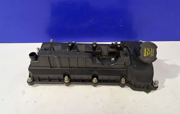 Jaguar XE Rocker cam cover DX236P052AA