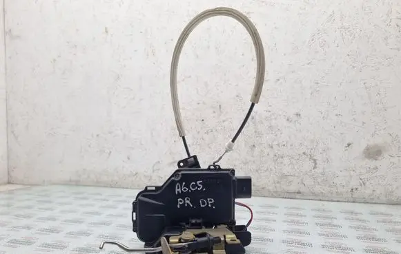 Audi A6 S6 C5 4B Front door lock