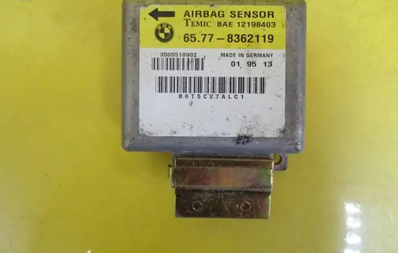 BMW 3 E36 Airbag control unit/module 8362119
