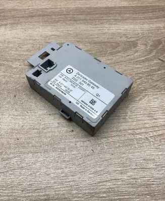Mercedes-Benz E W211 Gateway control module A2115408545 A2118408345
