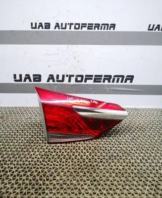 Hyundai i40 Tailgate rear/tail lights 924033Z0
