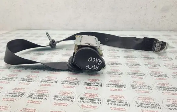 Middle seatbelt (rear)