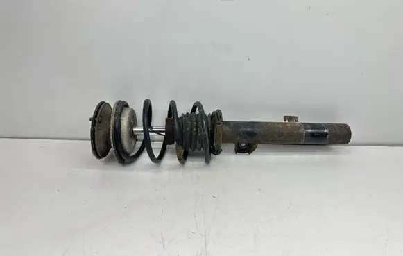 BMW 3 E92 E93 Front shock absorber with coil spring 6780076 E92V001B 1054131525