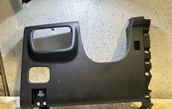 Jeep Grand Cherokee WL Other interior part P6VM03TX7AD T37092100242