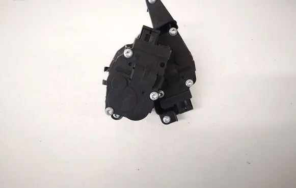 BMW 5 F10 F11 Air flap motor/actuator K9749005 EFB330
