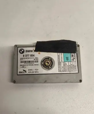 Antenna control unit