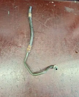 Power steering hose/pipe/line