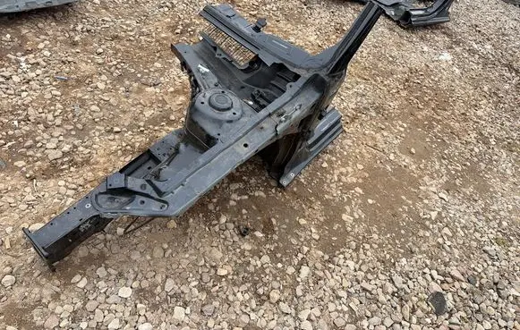 Cupra Leon Front quarter panel 