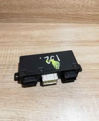 BMW 5 E39 Door control unit/module 6904254