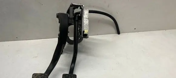 BMW 3 F30 F35 F31 Pedal assembly C4005196SE