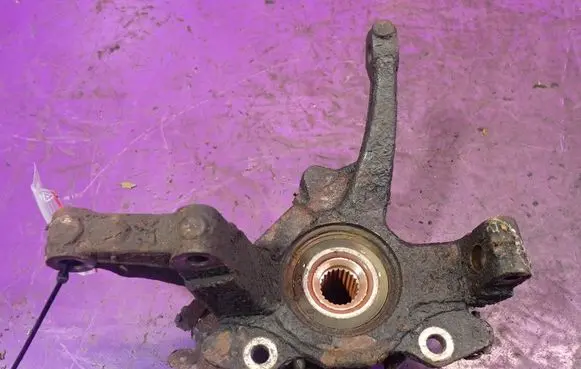 Fiat Panda 141 Front wheel hub spindle knuckle