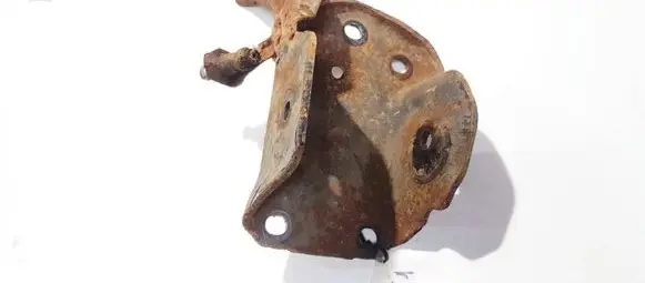 Volkswagen PASSAT B4 Bracket in trunk/boot 