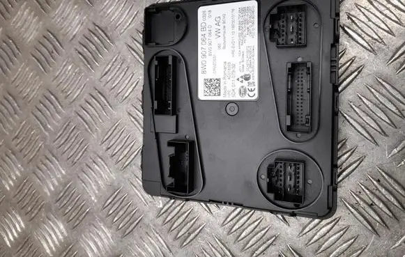 Audi Q7 4M Comfort/convenience module 8W0907064BD