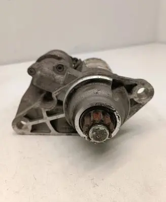 Volkswagen Polo Starter motor 021911023g