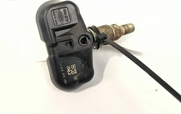 Toyota FJ cruiser Tire pressure sensor 3729APMV107J PA66GF33 ETC094LPD0246